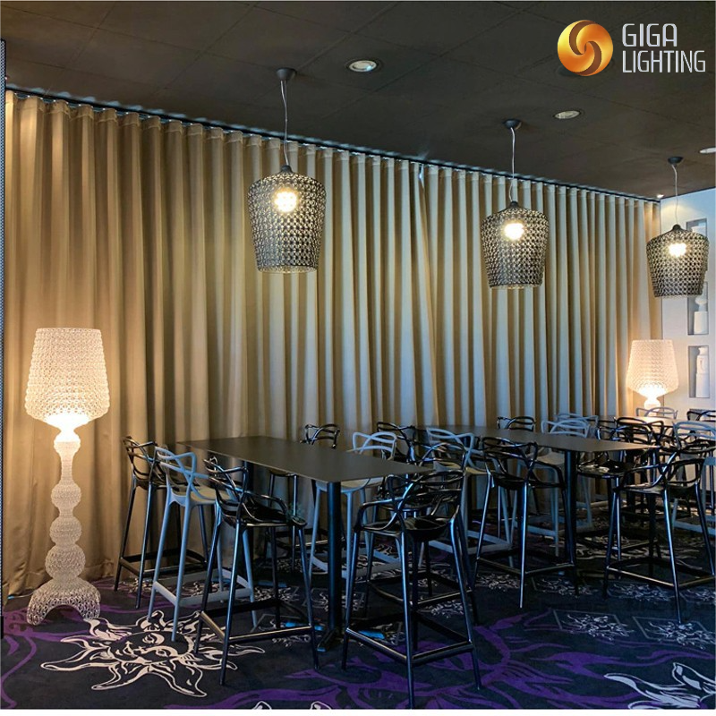 Luz nórdica luxo oco-out restaurante lustre de vidro designer lâmpada personalidade criativa barra luz arte iluminação mesa pingente sala jantar luz