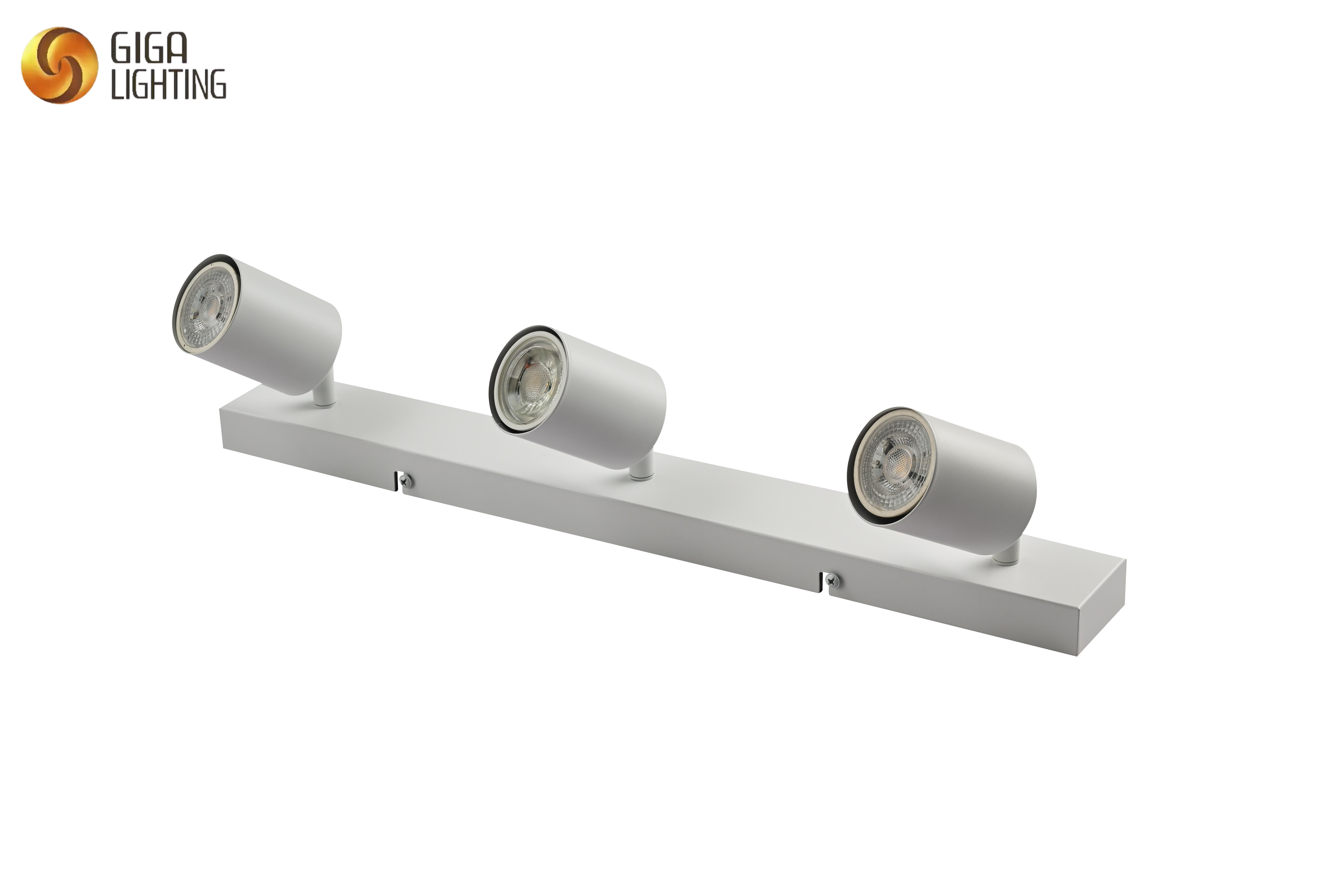 CE 3 Way GU10 6W Encaixe de luz de teto, Spot Light Refletor de teto Lâmpada giratória Bases de luz Ângulo ajustável para cozinha, quarto, sala de estar e showroom, edifício de homeoffice