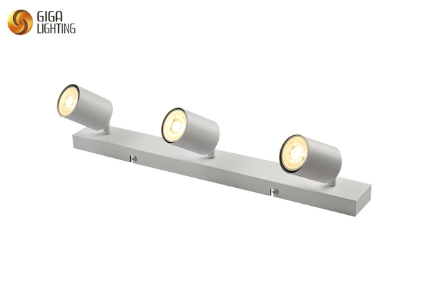 CE 3 Way GU10 6W Encaixe de luz de teto, Spot Light Refletor de teto Lâmpada giratória Bases de luz Ângulo ajustável para cozinha, quarto, sala de estar e showroom, edifício de homeoffice